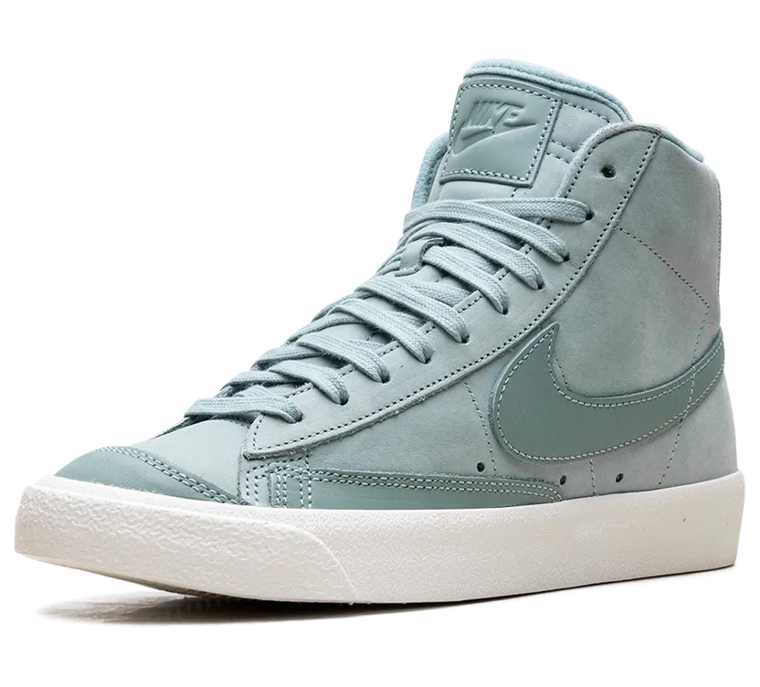 nike-blazer DQ7572-300