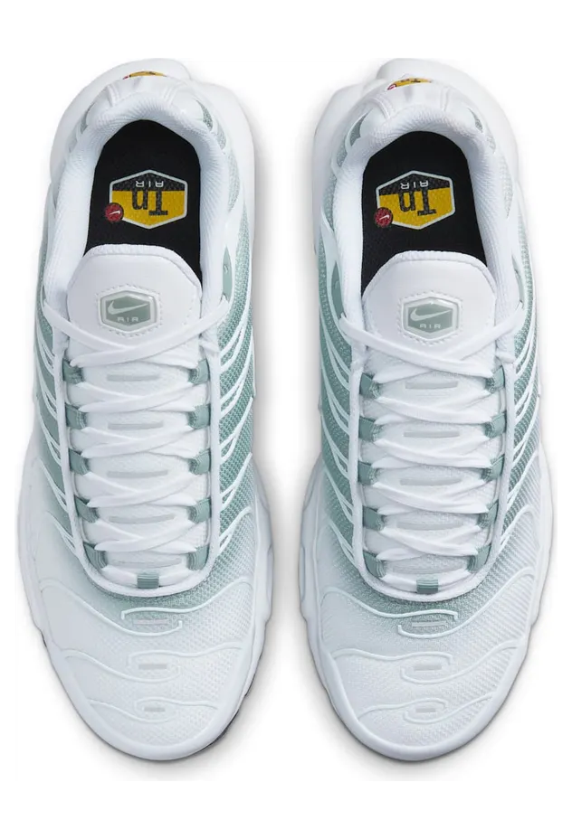 nike-air-max DZ3670-100