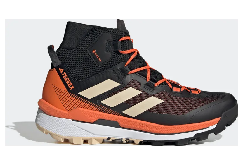 adidas Terrex Skychaser Tech GORE-TEX Hikingschoenen Core Black / Sand Strata / Impact Orange (GV9034)