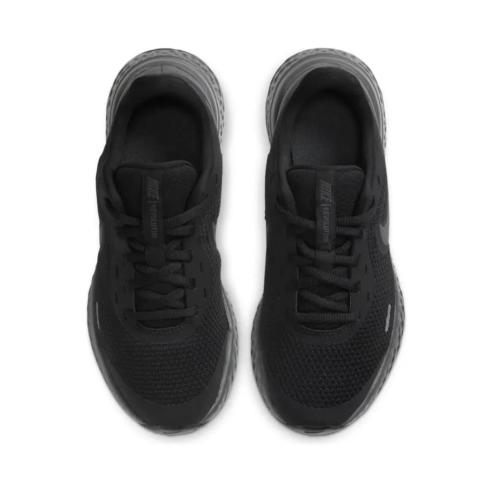 Nike Revolution 5 Older Kids’ Running Black (BQ5671-001)