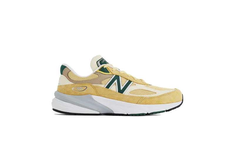 New Balance 990 “Pale Yellow/Forest Green” (U990TE6)