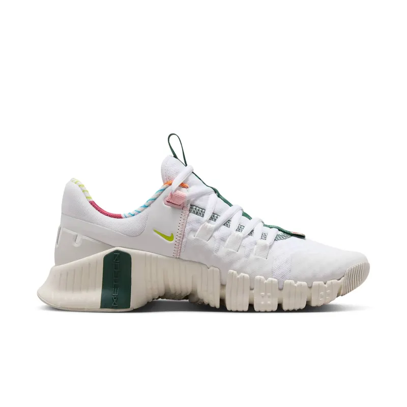 Nike FREE METCON 3 “All Petals United” (FN8920-161)