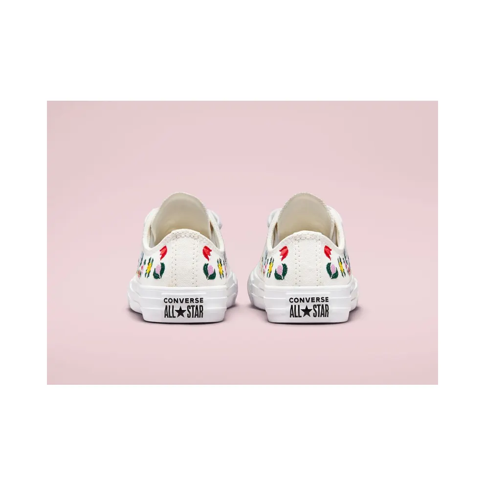 Converse Chuck Taylor All Star Floral Embroidery (A02211C)