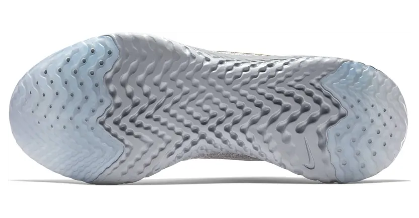 nike-epic AV3048-070