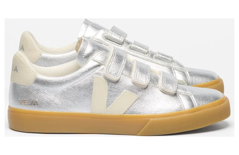 VEJA Recife Sneakers aus Leder – Silber (RC0520779)