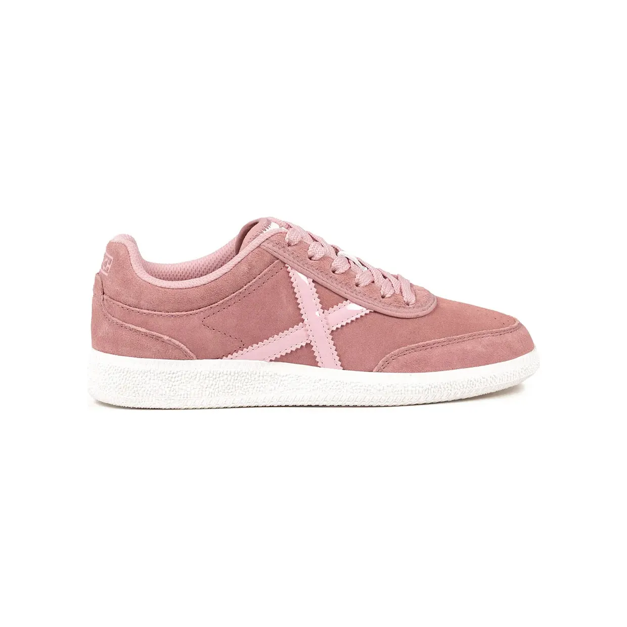 munich-sneaker 407802640