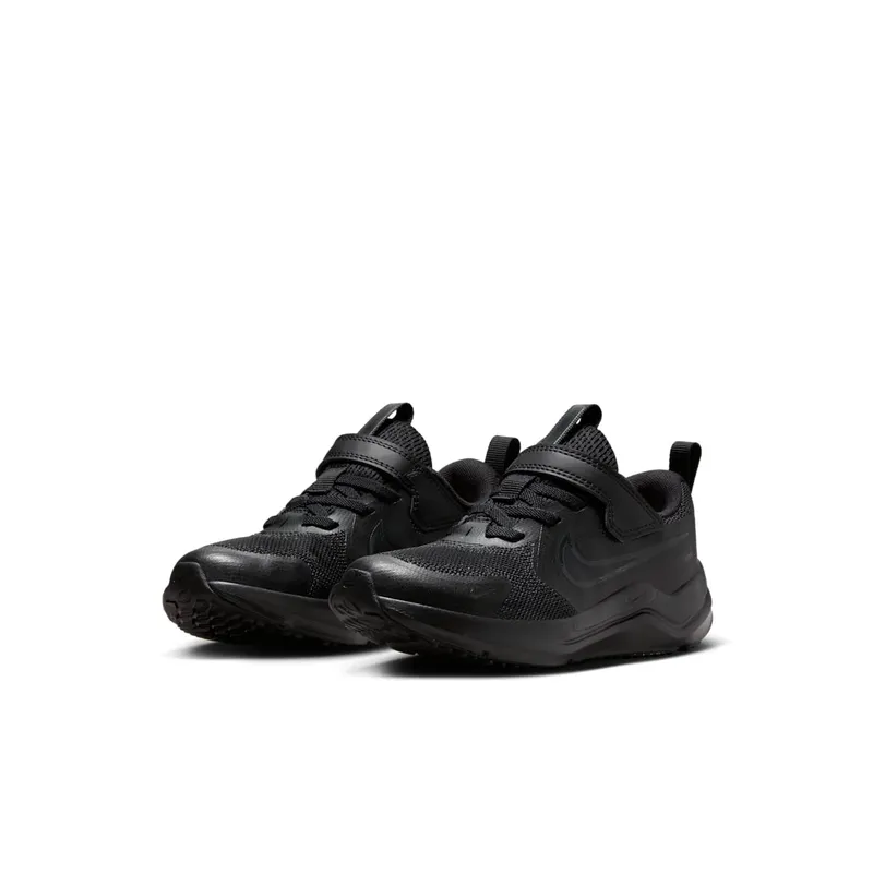 Nike Cosmic Runner Black (HM4400-001)