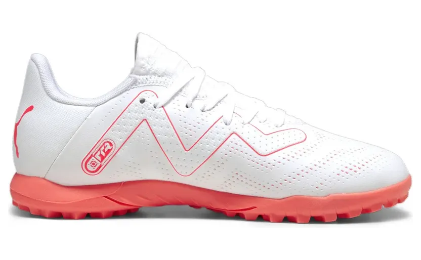 Puma FUTURE PLAY TT Jr für Kinder, weiß, Größe 33 EU / 1 Kids UK (107391)