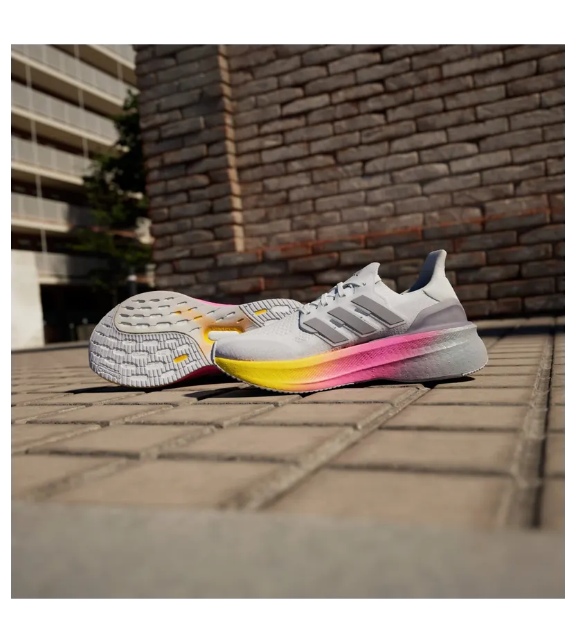 adidas-ultraboost ID8840