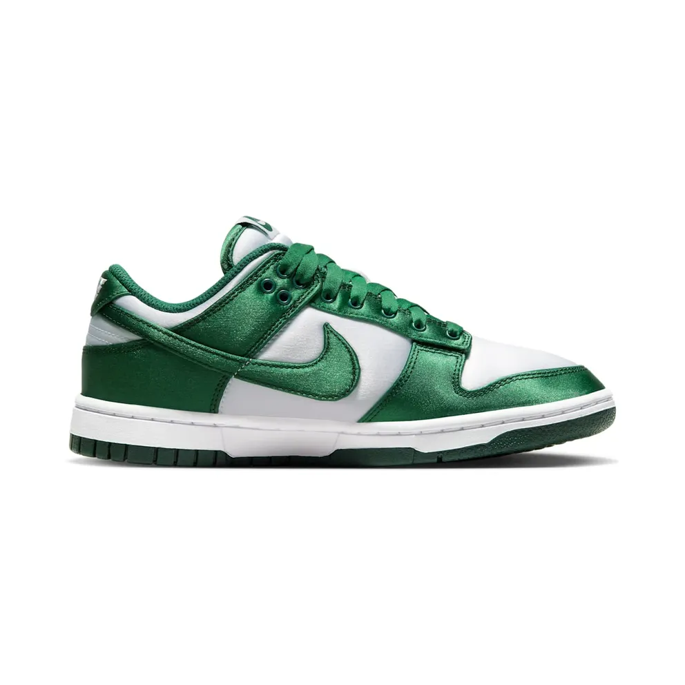 Nike DUNK LOW “Green Satin” (DX5931-100)