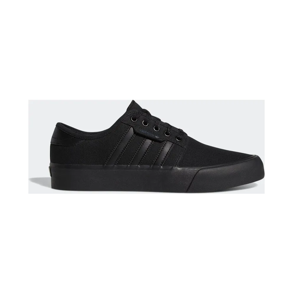 adidas Seeley XT Core Black / Core Black / Core Black (GZ8570)