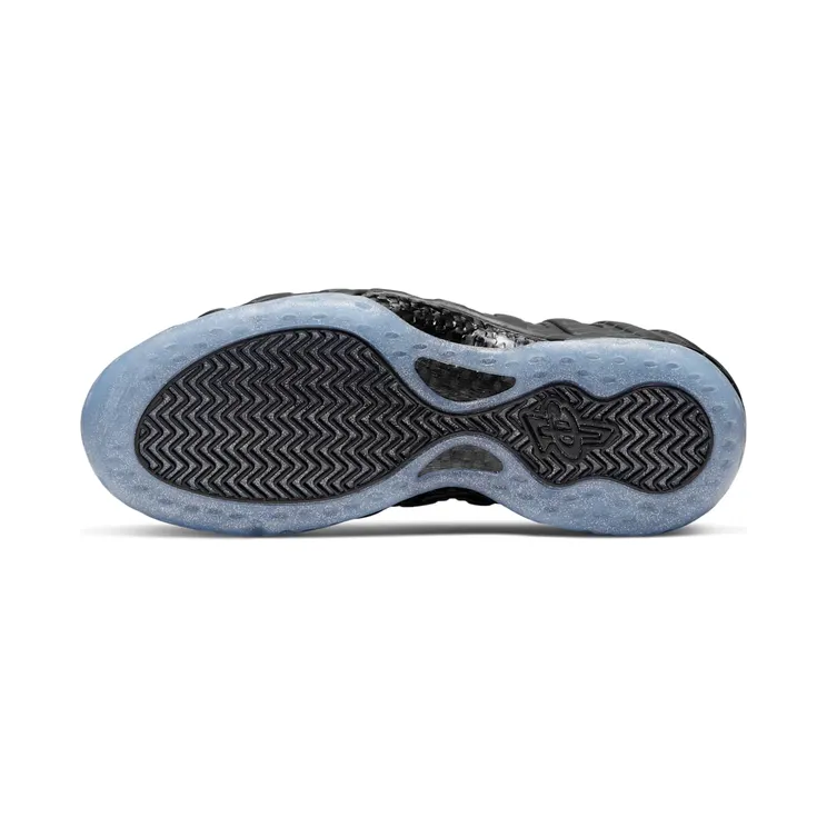 nike-air-foamposite CV0369-001