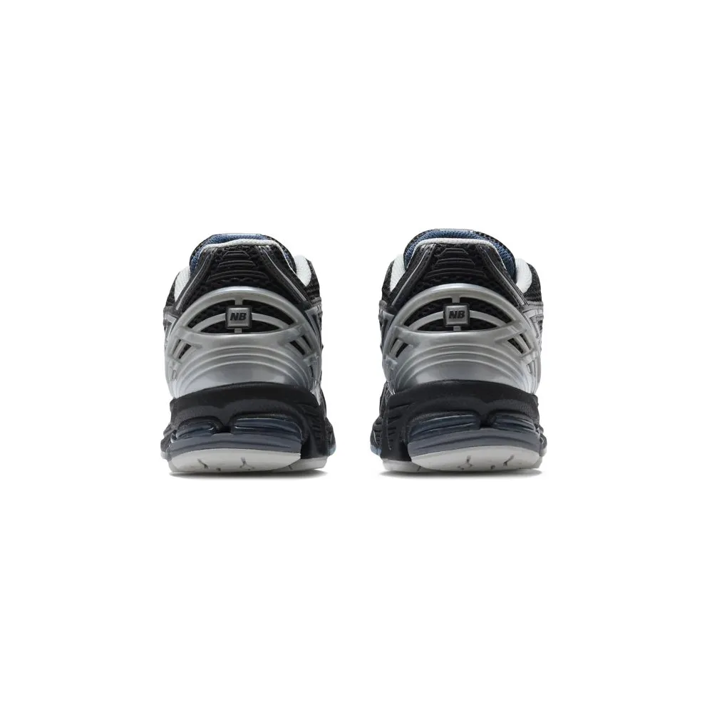 New Balance 1906R Black / Silver (U1906RAC)
