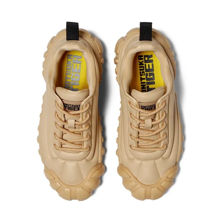 onitsuka-tiger-sneaker 1183C147-200