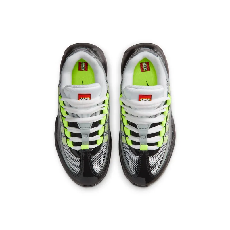 Nike Air Max 95 Black/Dark Smoke Grey/Smoke Grey/Metallic Silver (IU1715-002)