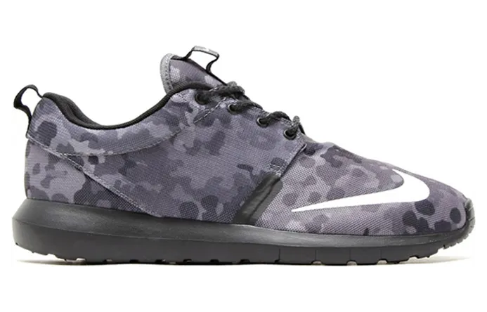 Nike Roshe Run Dark Grey Camo