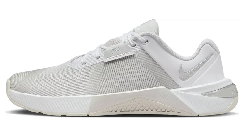 Nike Metcon 10 HQ2620-100