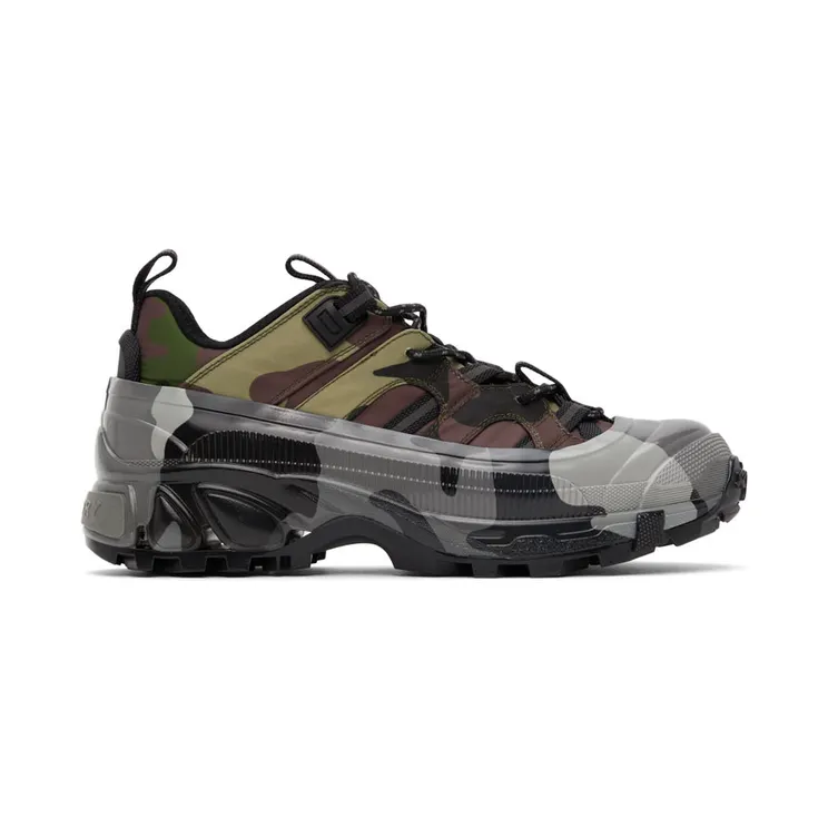 Burberry Arthur “Green/Camo” (8042185)