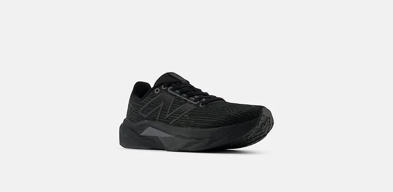 New Balance FuelCell Propel v5 Black Magnet (WFCPRLK5)