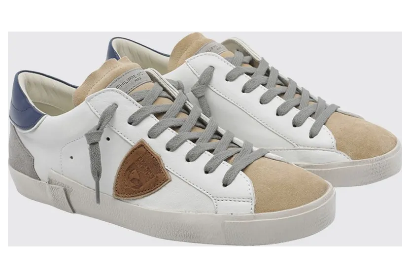 Philippe Model Paris Leather Low-Top Sneakers with Worn Effect and Shield Logo Bianco 4 (PRLUWX57)