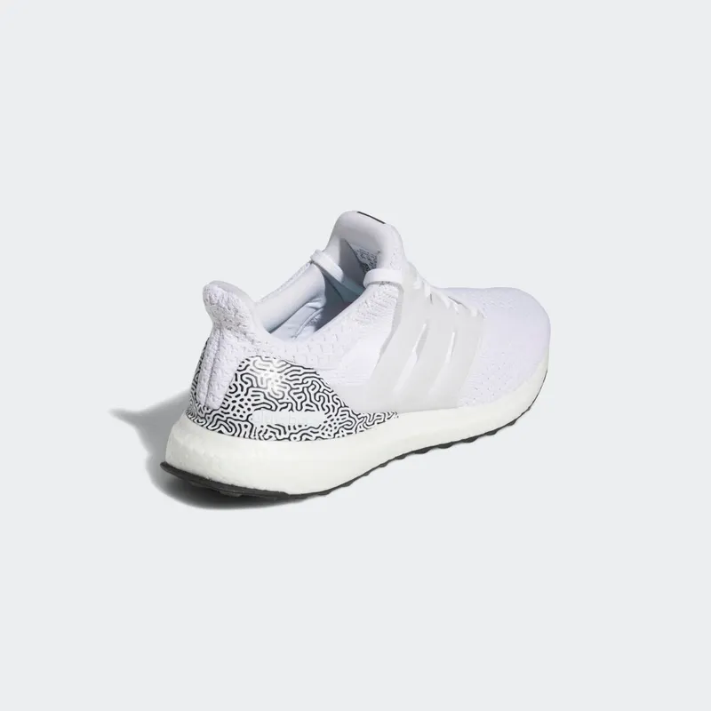 Adidas ULTRABOOST DNA SHOES Cloud White / Cloud White / Core Black (GV8718)