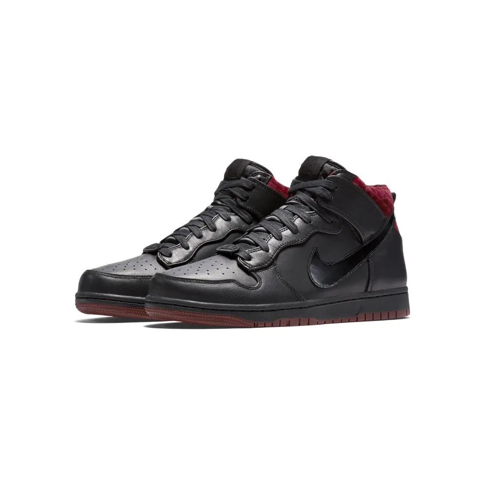 Nike Dunk CMFT Coffin Black/Black-Team Red (716714-003)