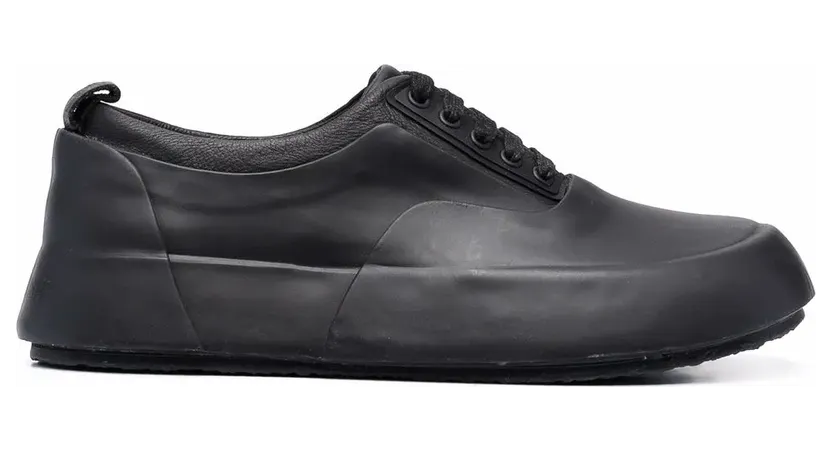 Ambush mit runder Kappe “Black” (BMIA006F21MAT0011003)