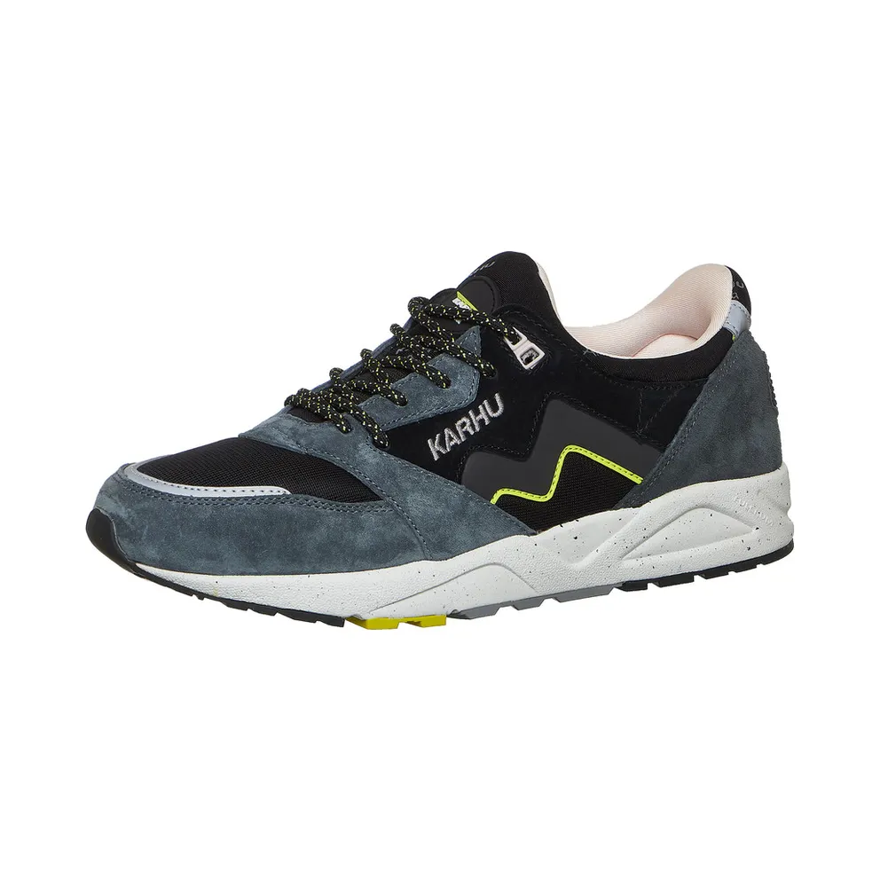 Karhu Aria Turbulance / Jet Black (F803065)