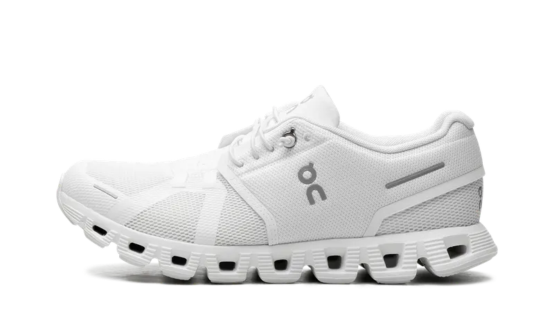 On Running Cloud 5 “Undyed White White” (59.98376)