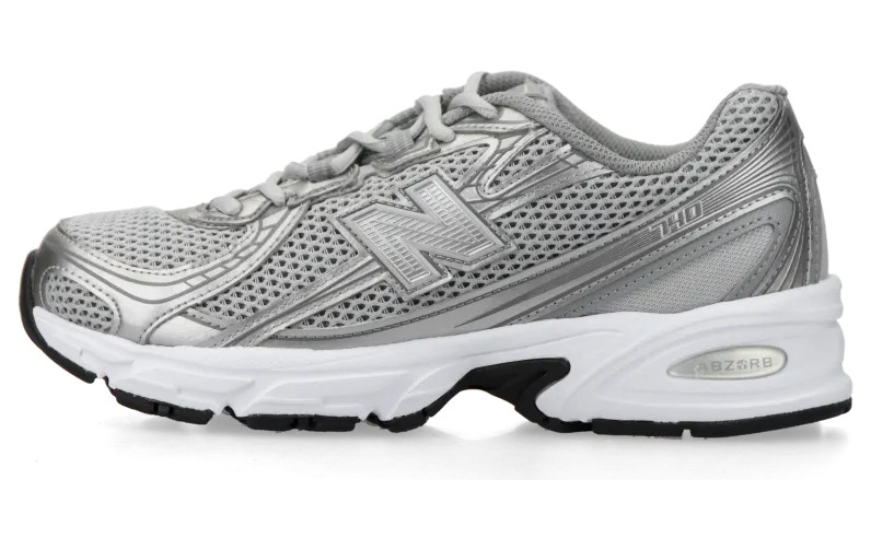 New Balance U740 “Silver Metallic”: glans zonder schitteren