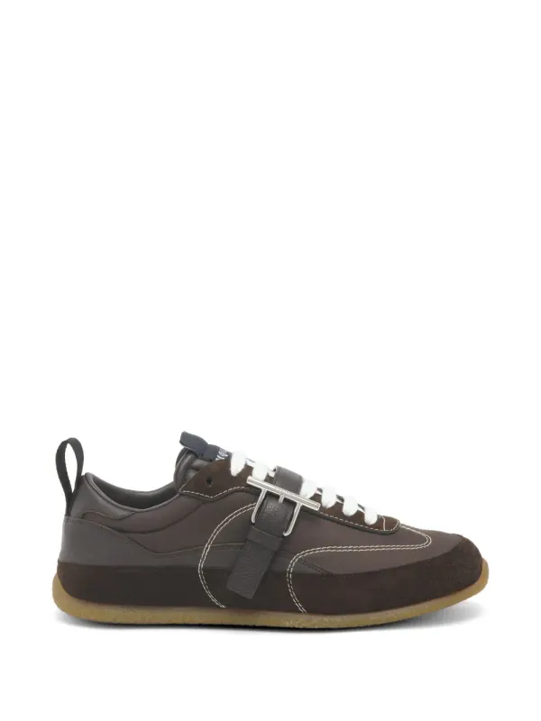 Alexander McQueen EC1 T-Bar sneakers with vlakken and gespbandje – Brown (854018WIAJO)