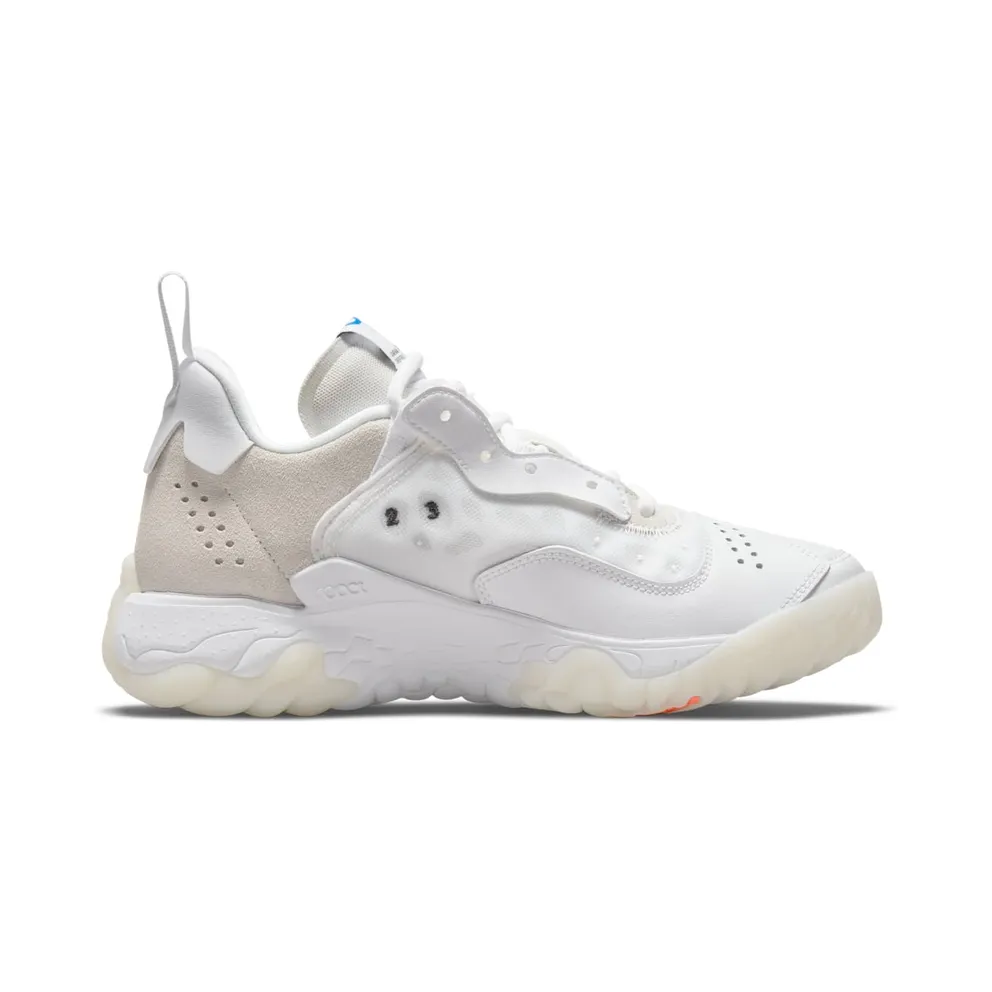 Jordan Delta 2 Women's Shoe White (CW0913-102)