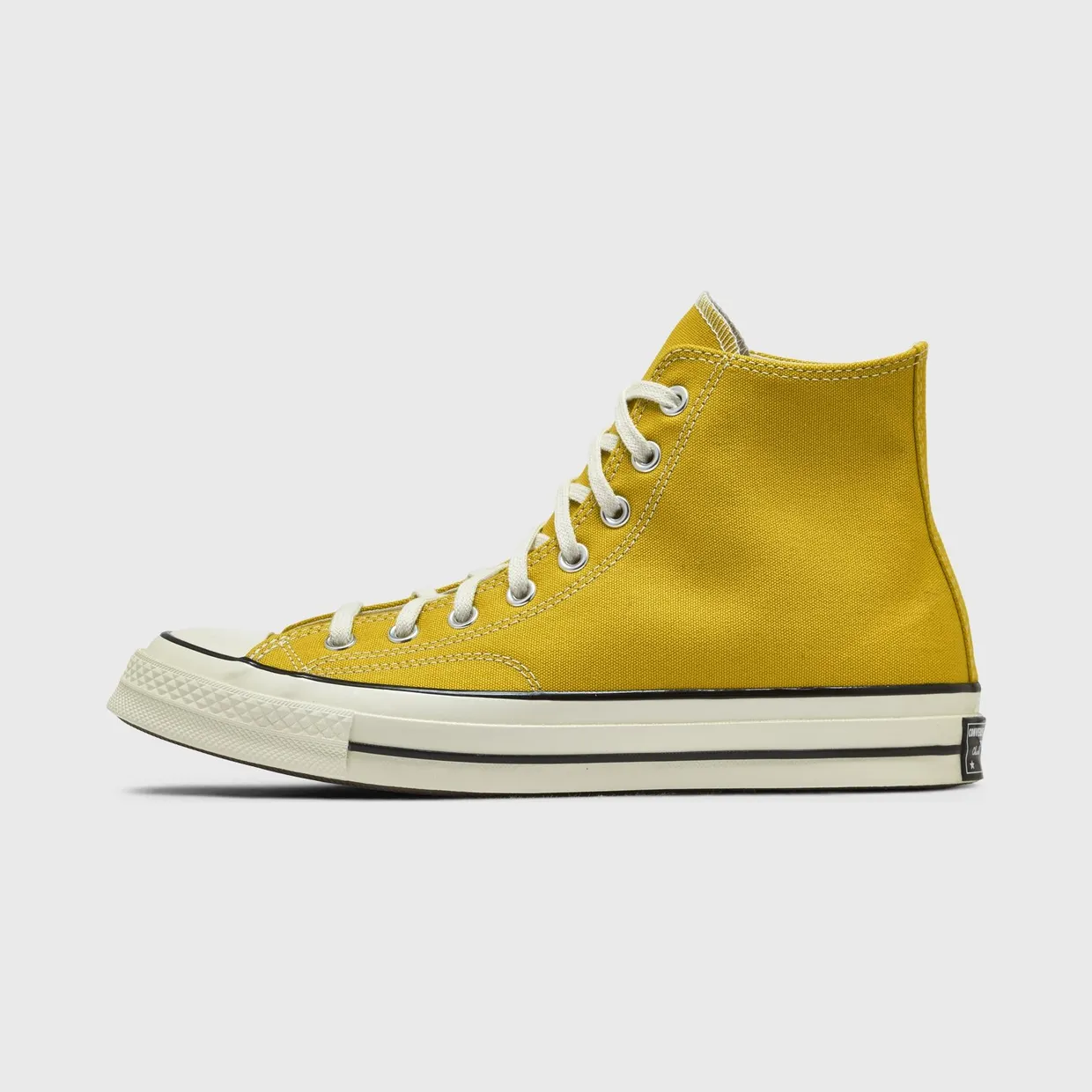 converse-chuck-taylor-all-star A16810C