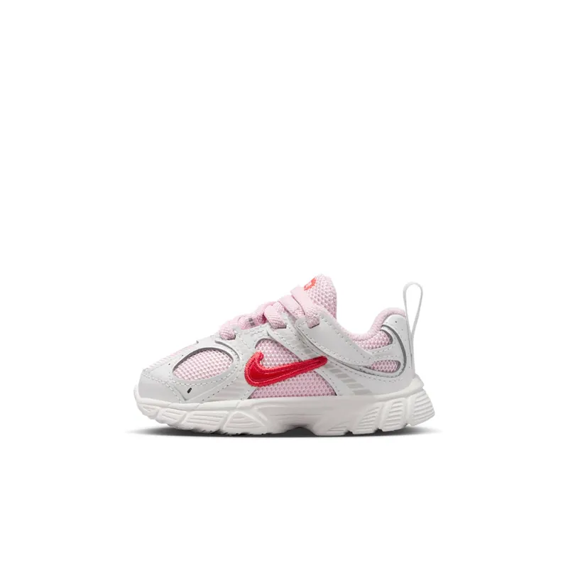 Nike V5 RNR TD “Valentine’s Day (2026)” (IQ6637-121)