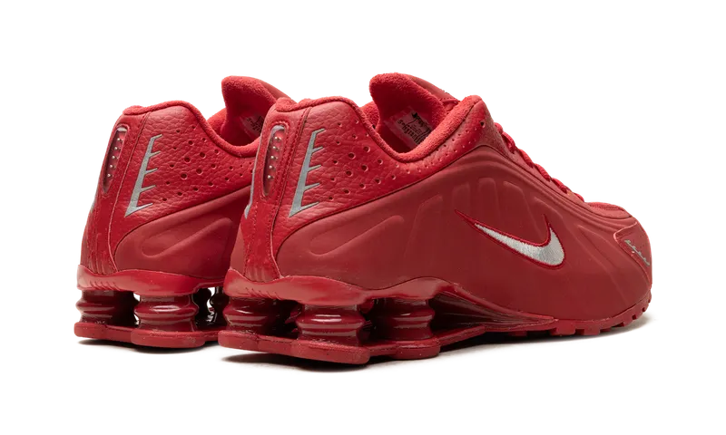 Nike Shox R4 “Red White” (IQ0608-687)