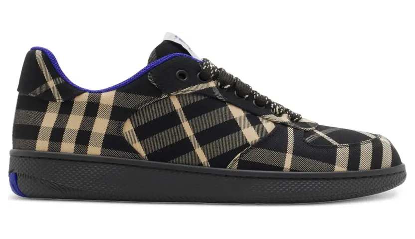 Burberry Check Terrace “Black” (8095370)