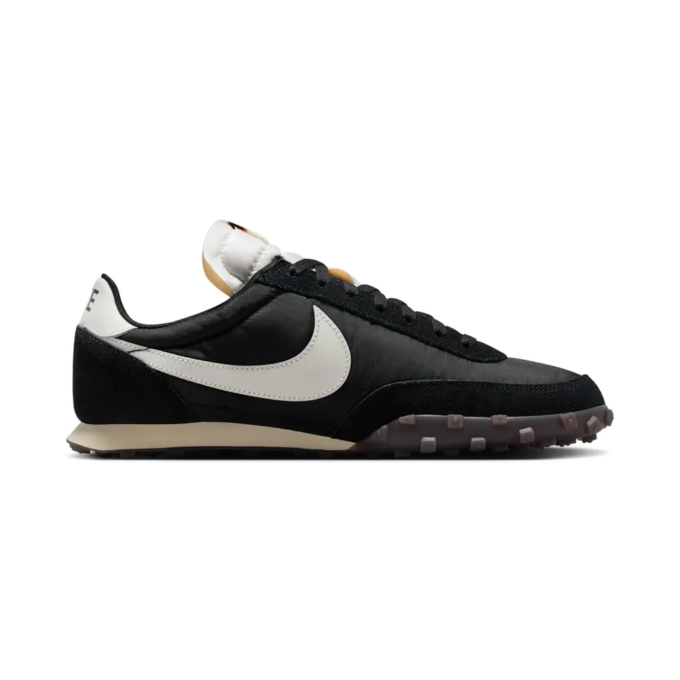 Nike Waffle Racer “Black Coconut Milk Gum” (IM8658-001)