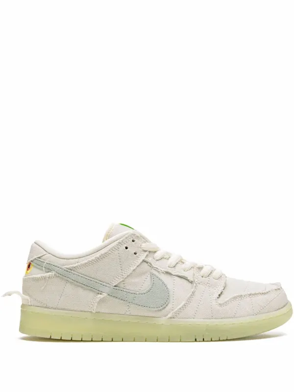 Nike SB Dunk Low Mummy sneakers – Beige (DM0774)