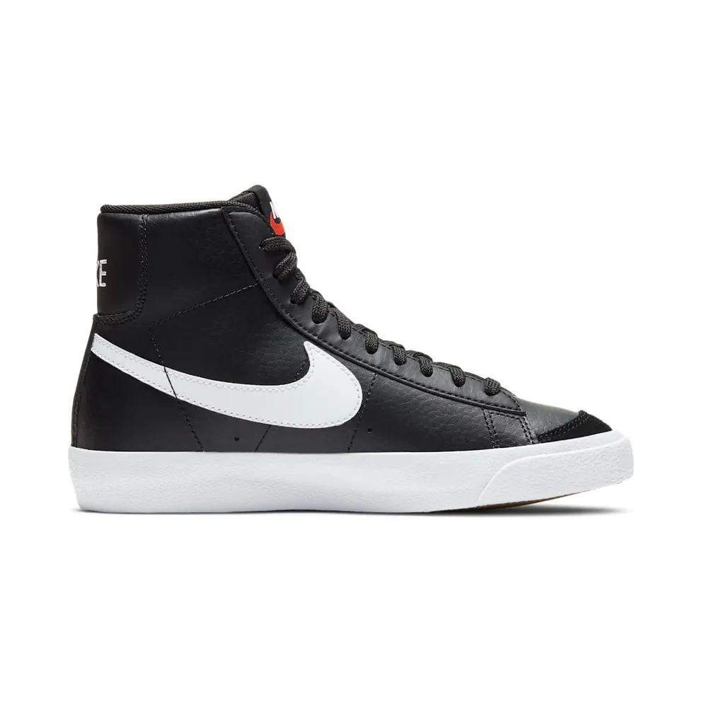 Nike Blazer Mid ’77 Older Kids’ Black (DA4086-002)