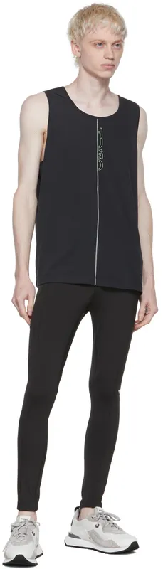 Hugo White & Gray Cubite Running (50471233)