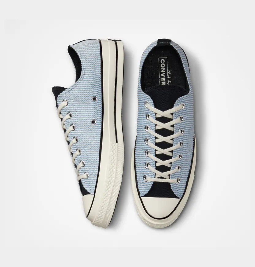 converse-chuck-taylor-all-star A02766C