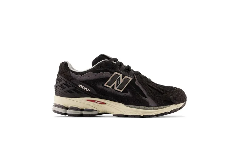 New Balance 1906R “Protection Pack – Black” (M1906DD)