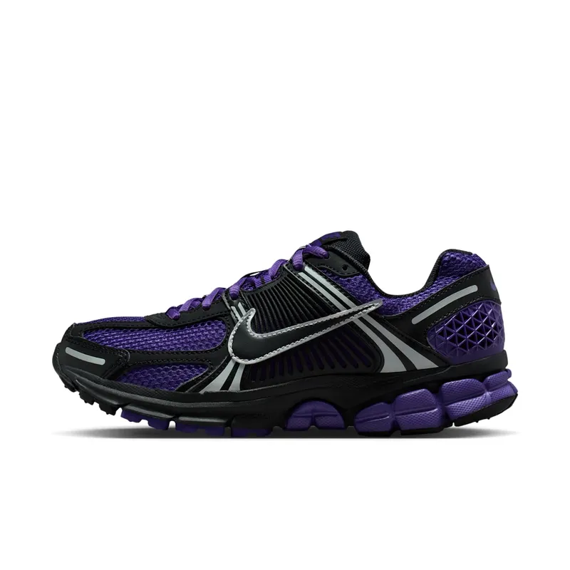 Nike Vomero Black / Court Purple / Hyper Grape (FJ2028-004)