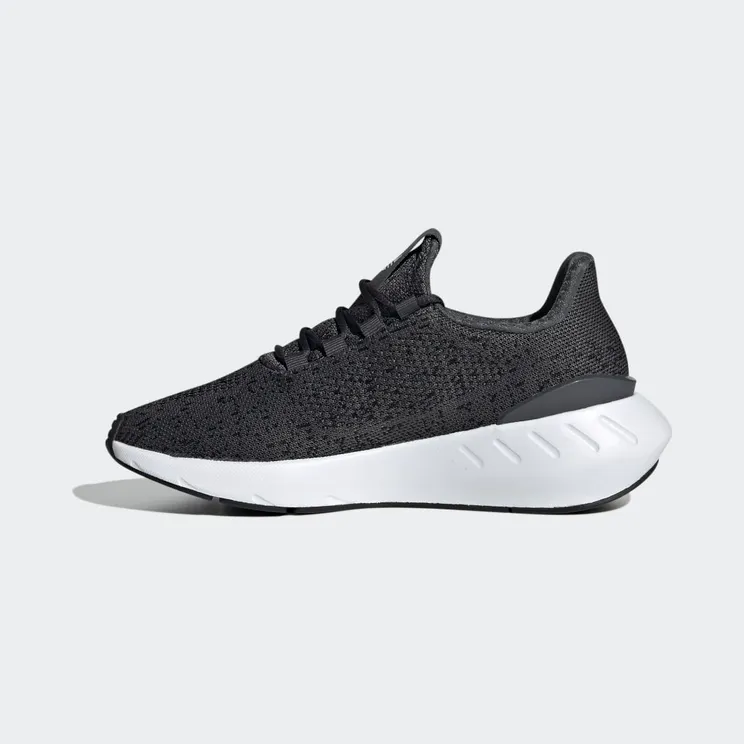 adidas-swift-run GX9204