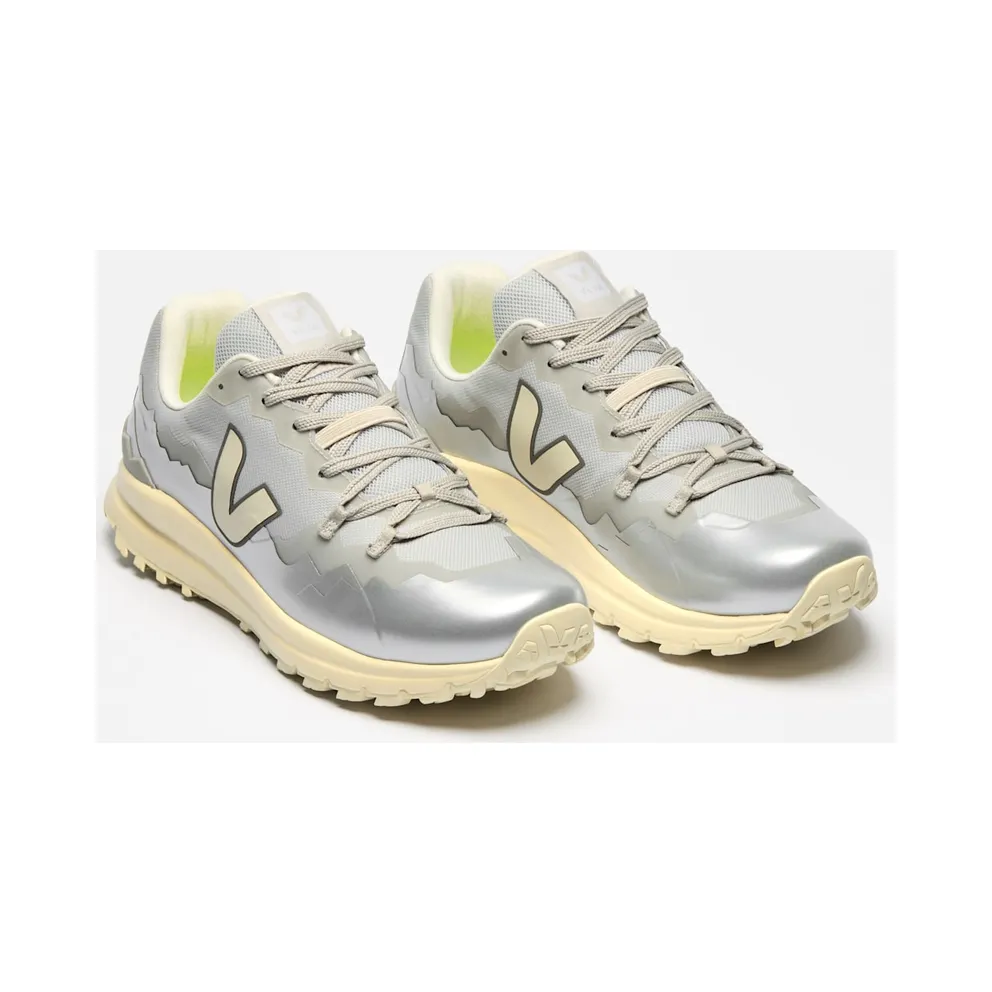 VEJA Fitz Roy – Grey (FT2320588A)