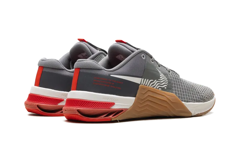 Nike Metcon 8 “Flat Pewter Flat Pewter Light Crimson Gum” (DO9328-005)