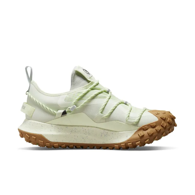 Nike ACG Mountain Fly Low GORE-TEX SE Brown (DD2861-001)