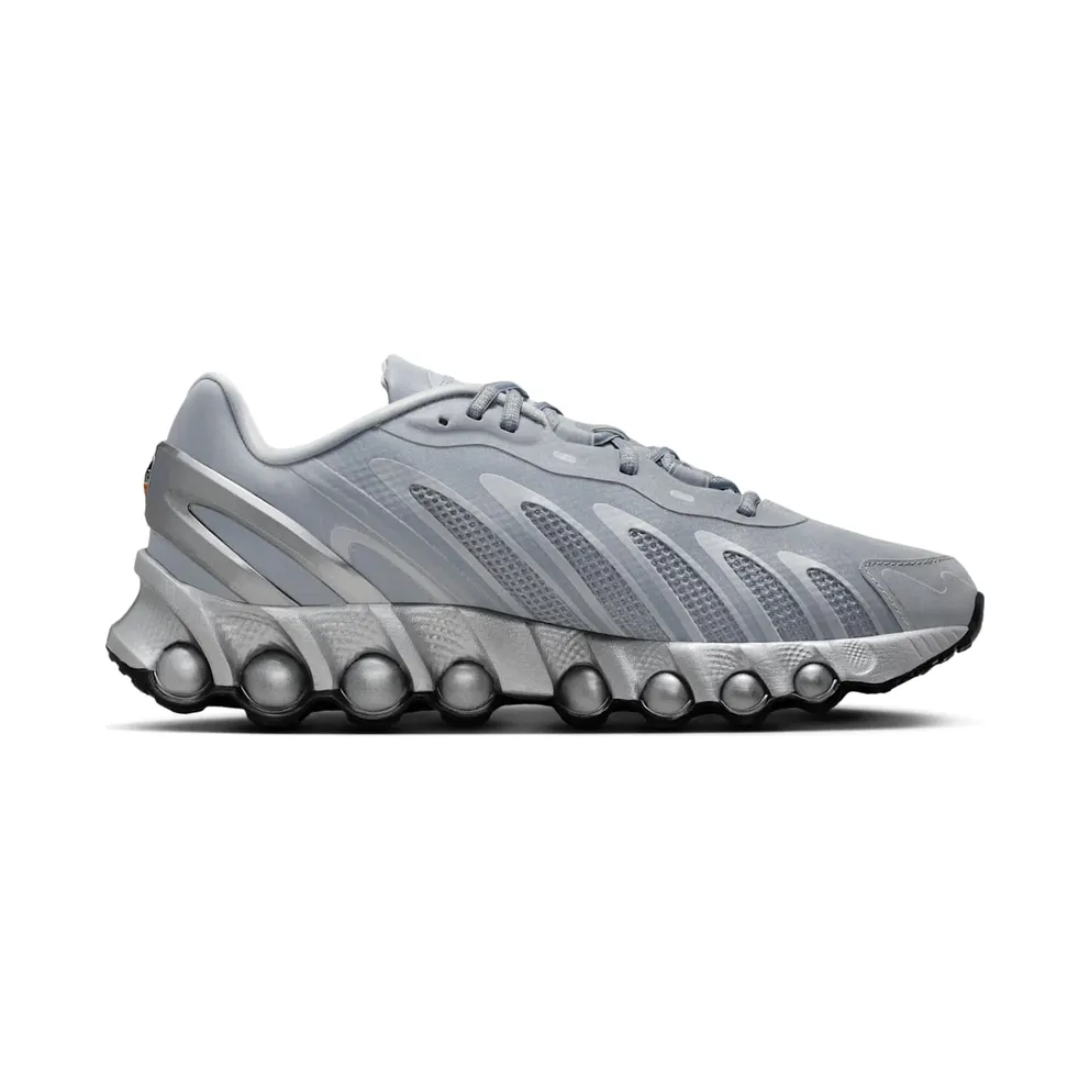 Nike Air Max Dn8 3M “Metallic Silver/Black” (IM0700-001)
