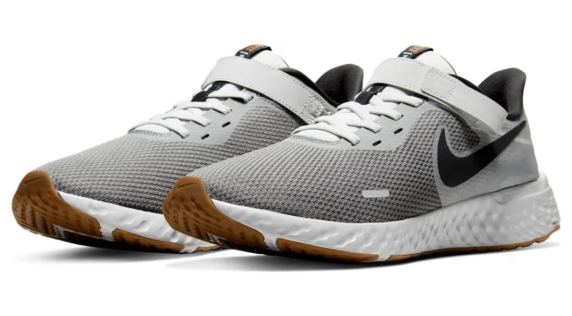 nike-revolution BQ3211-002