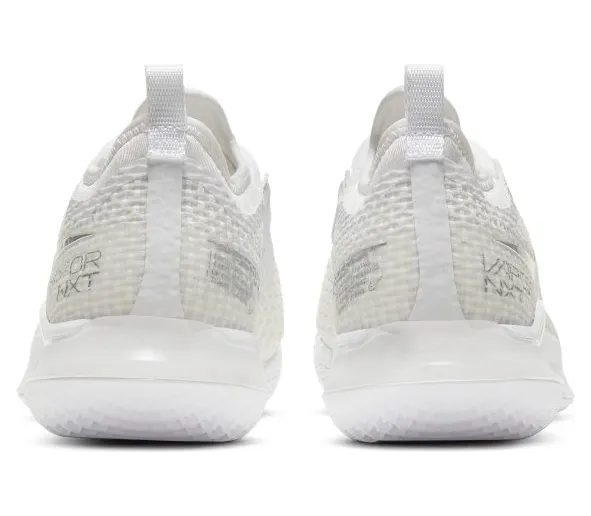 nikecourt CV0742-100